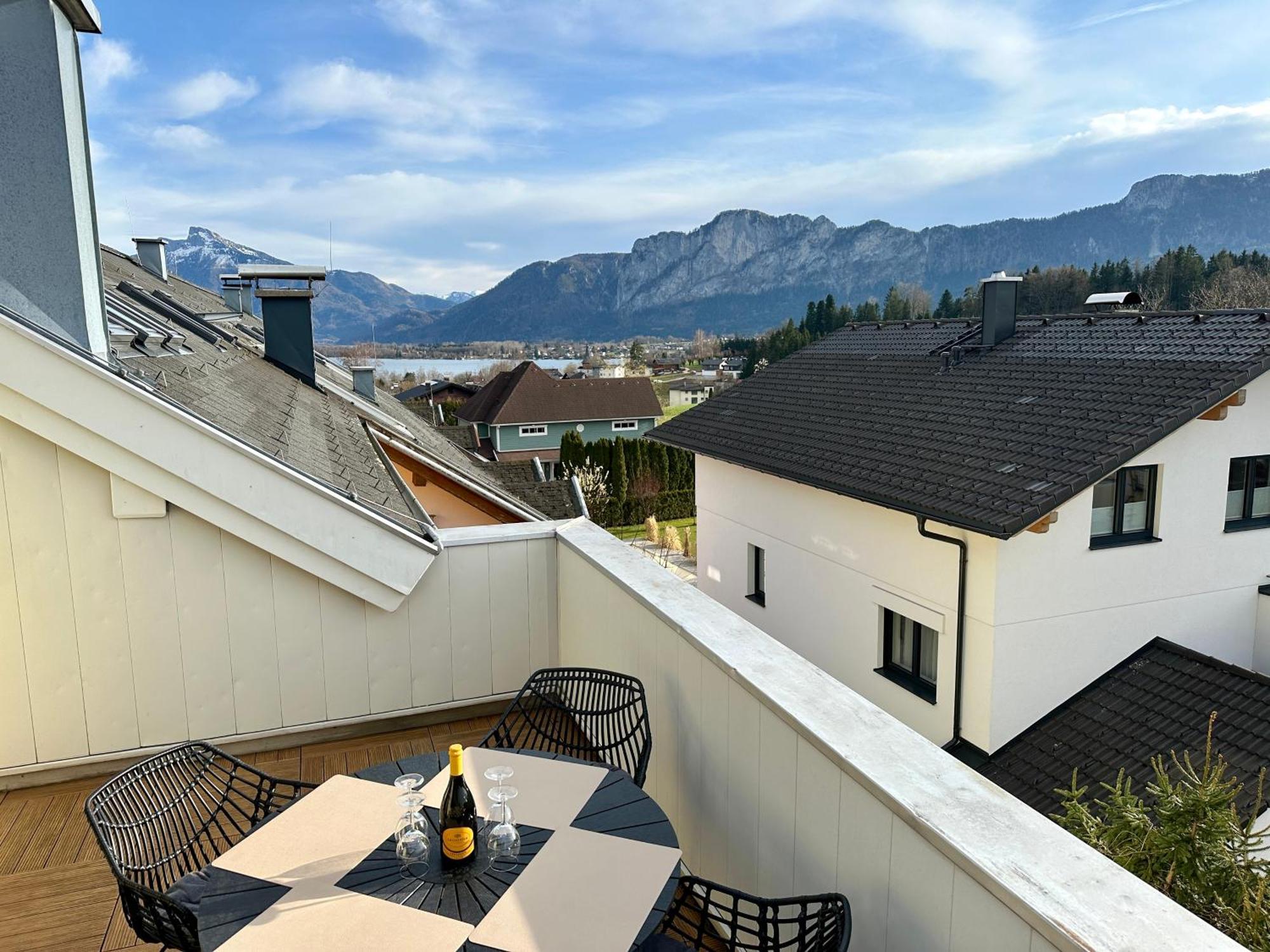 17Er Apartment Mit Sauna Und Privater Garage Mondsee Exterior photo